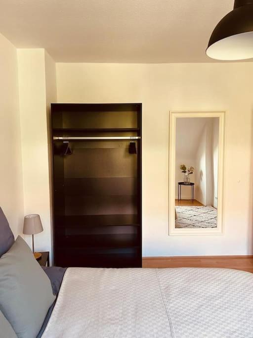 Gemutliche & Komplett Ausgestattete Residenz Essen Bagian luar foto